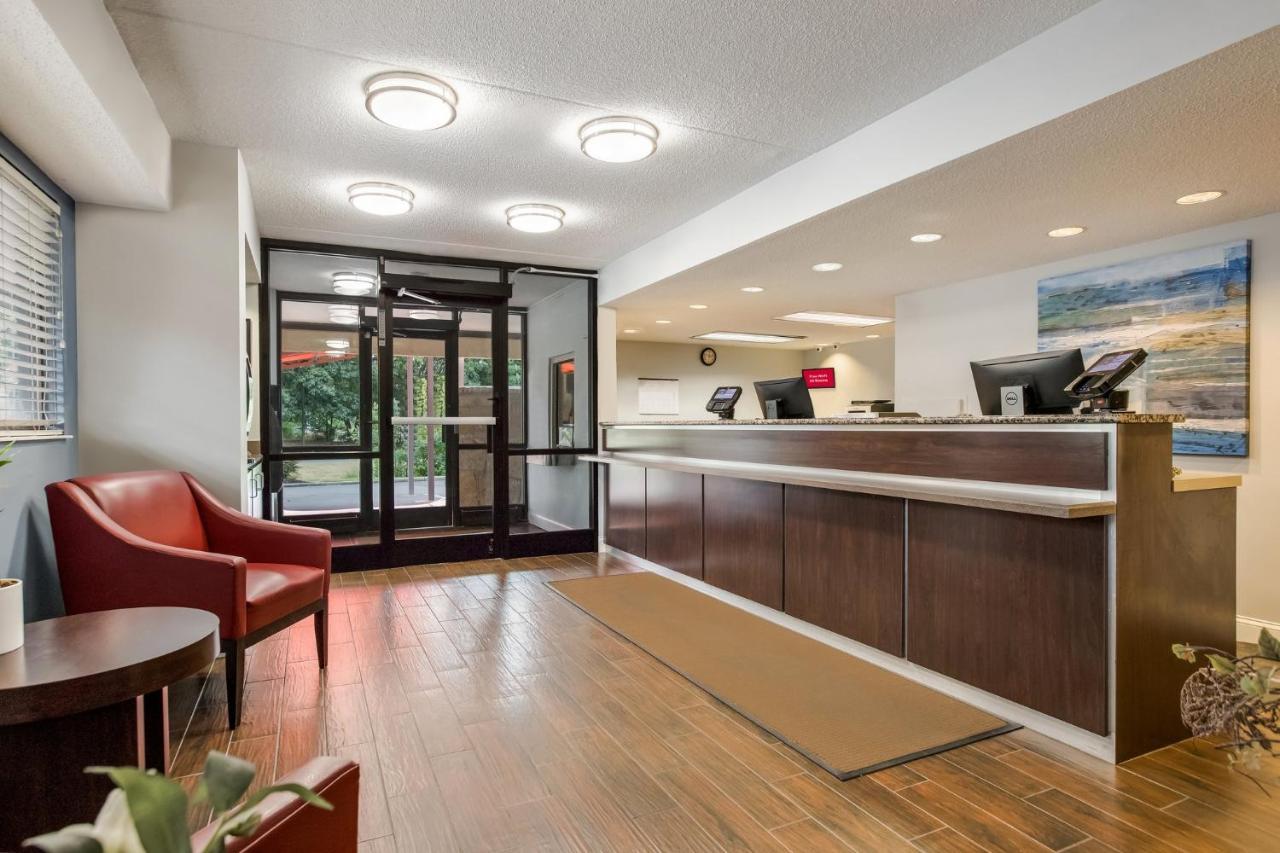 Red Roof Inn Princeton - Ewing Лоренсевилл Экстерьер фото